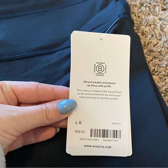 Athleta Accelerate Shortie  - Picture 11 of 12